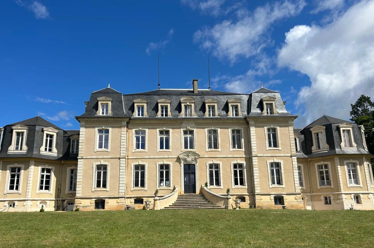 Chambre Romantique Dans Le Chateau De La Bouchatte Chazemais Exteriör bild